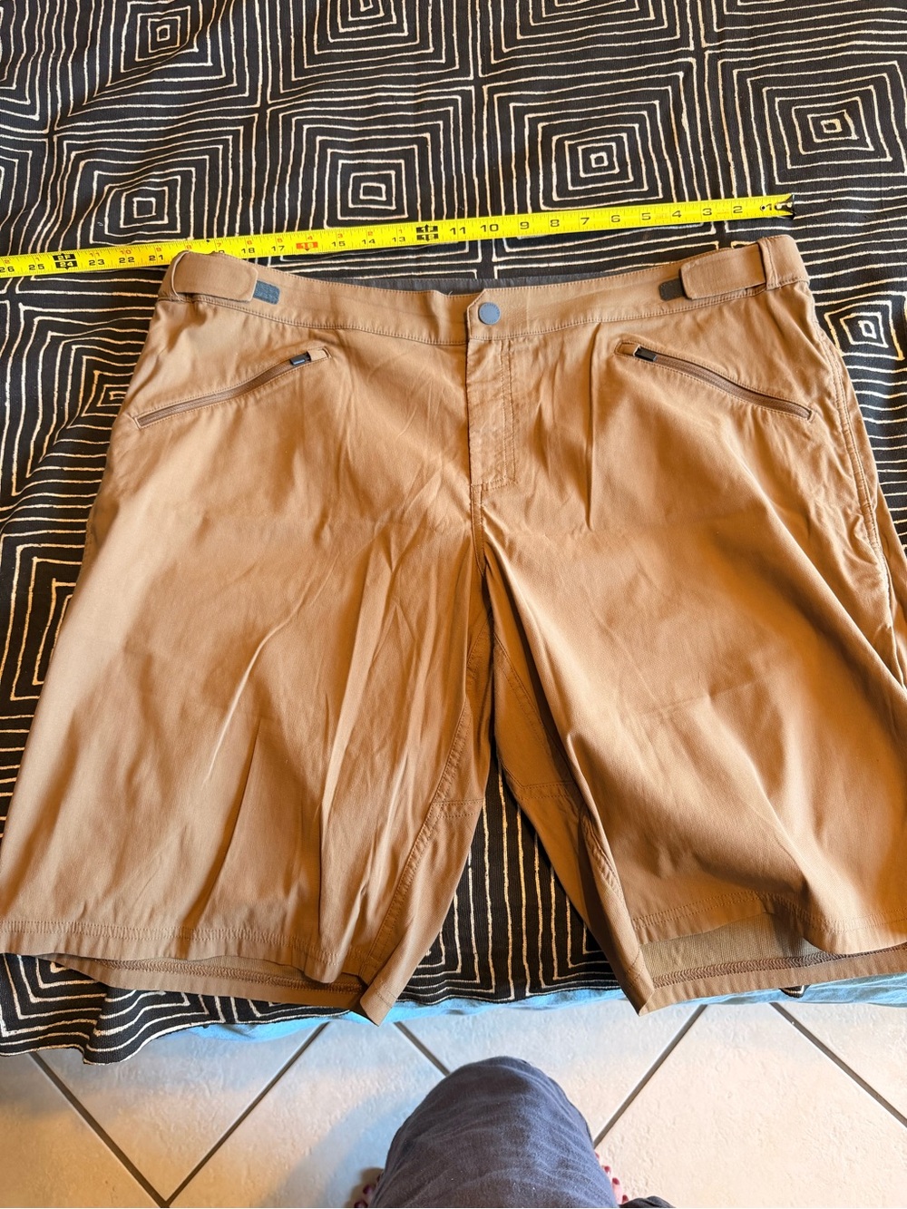 Icebreaker Men's Brown Hybrid Outdoor Shorts
